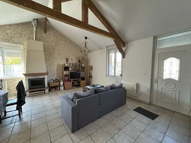 Charmante maison de plain-pied en briques à Leval, 67 m² avec grand jardin