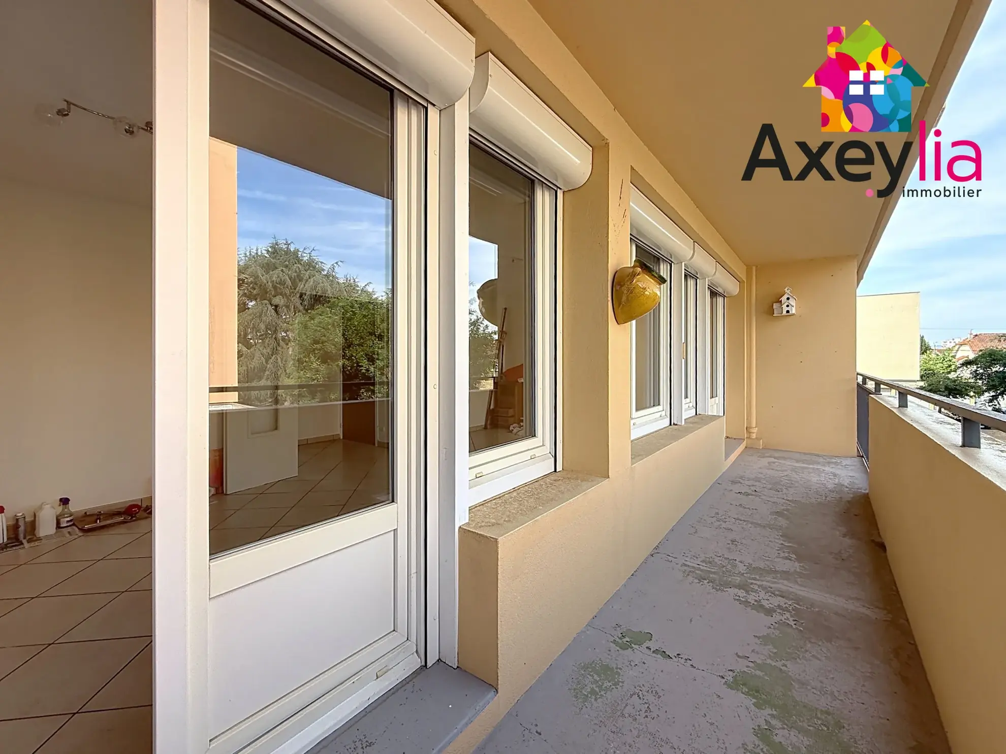 Appartement T3 à Roanne avec Balcon, Cave et Stationnements – Proche Centre-ville