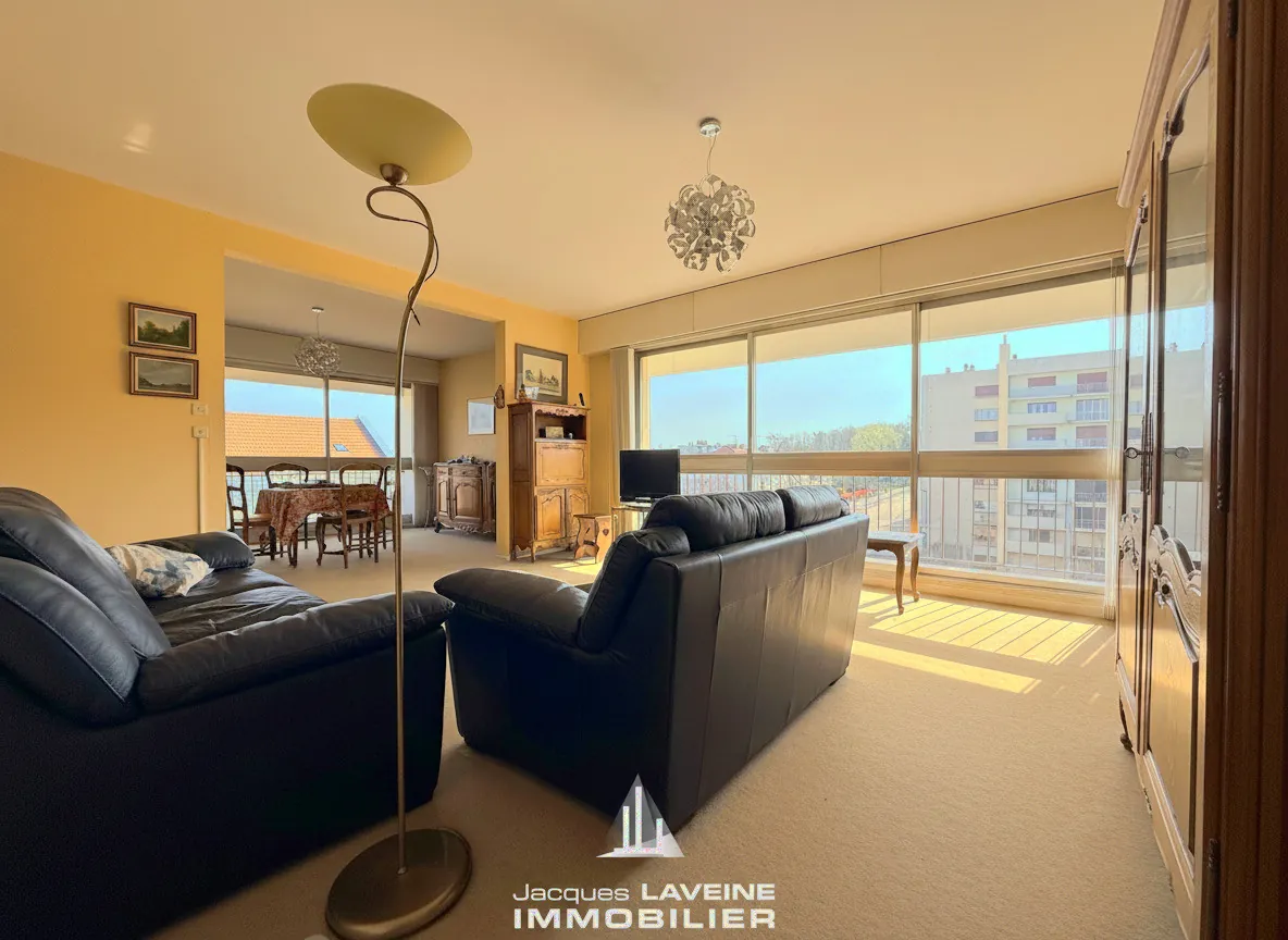 Appartement 5 pièces avec vue imprenable à Metz-Queuleu