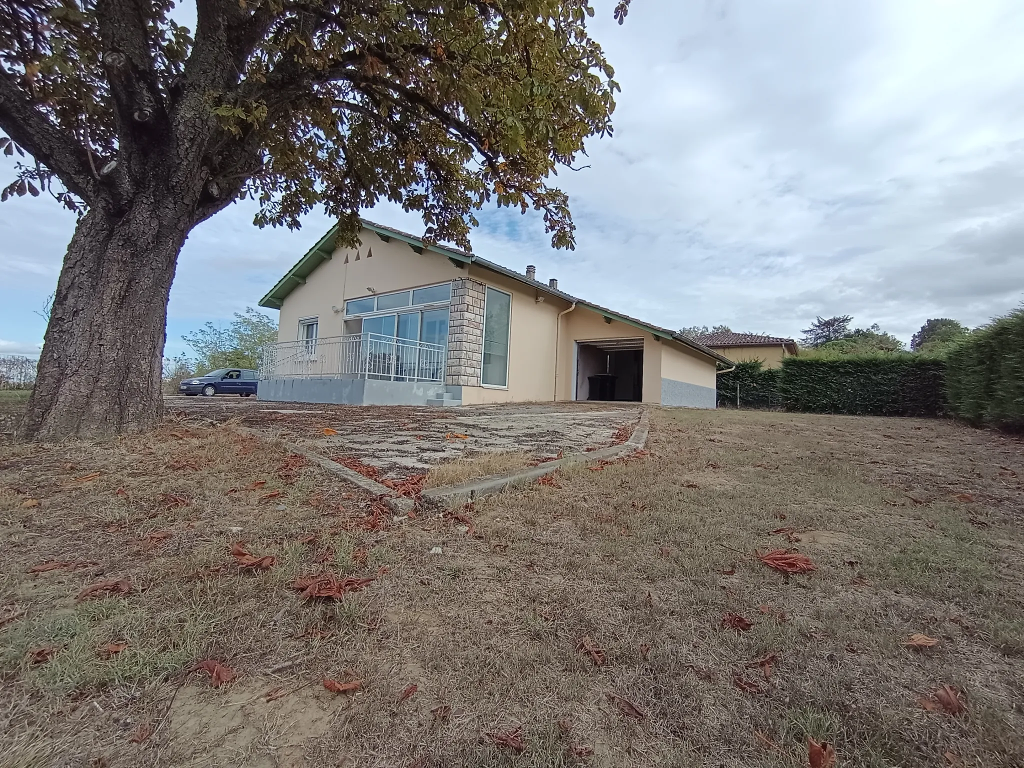 Maison en vente à Montech - 3 chambres, véranda, terrrain de 1600 m²