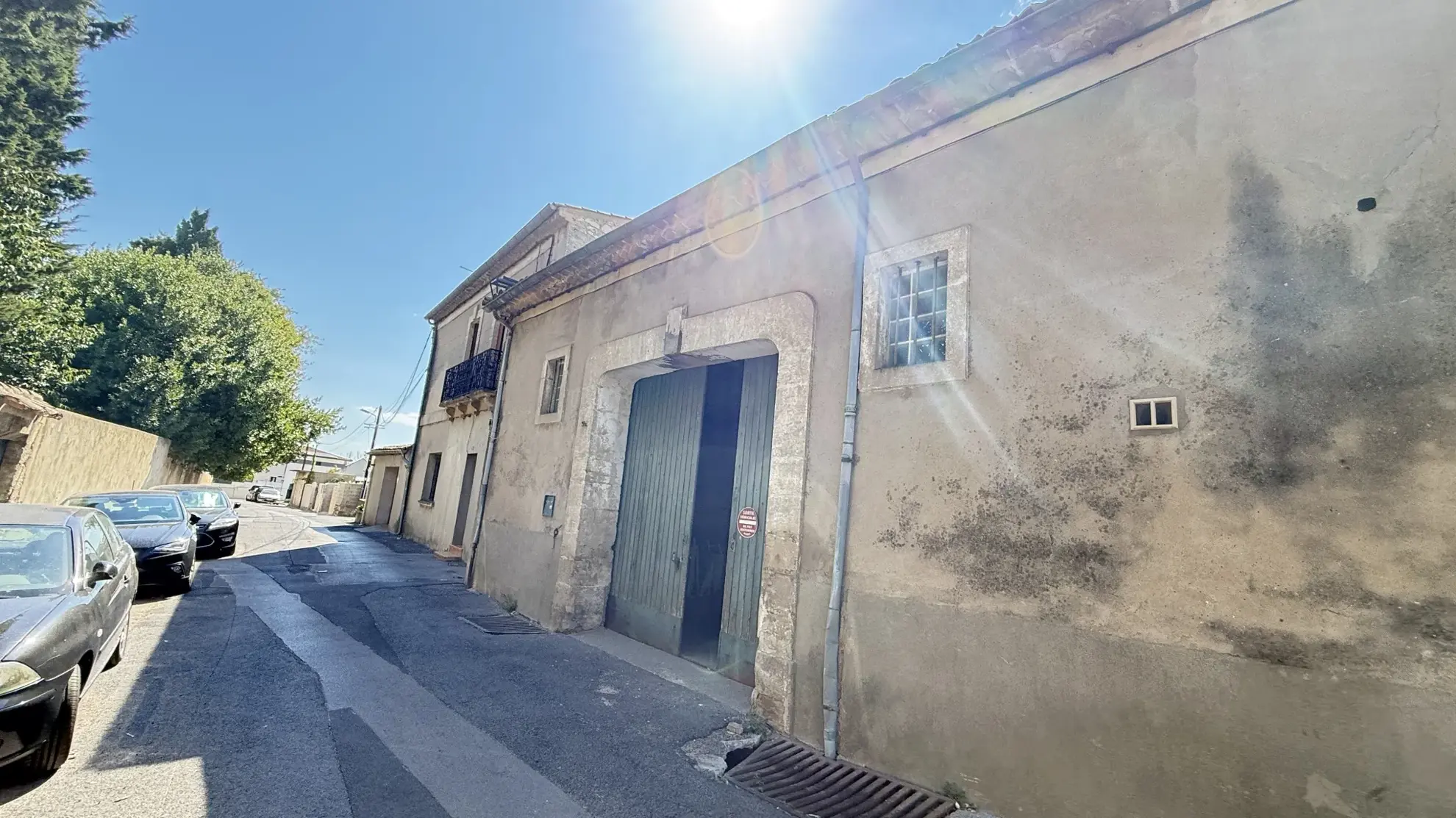 Remise de 138 m² au sol à Saint-André-de-Sangonis, potentiel pour futur logement