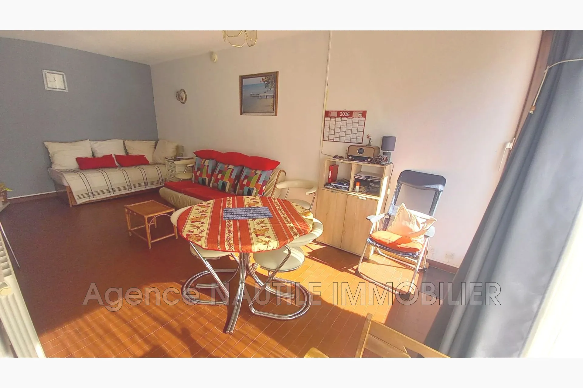 Appartement 2 pièces à vendre à La Grande Motte – Bon état, proche commerces