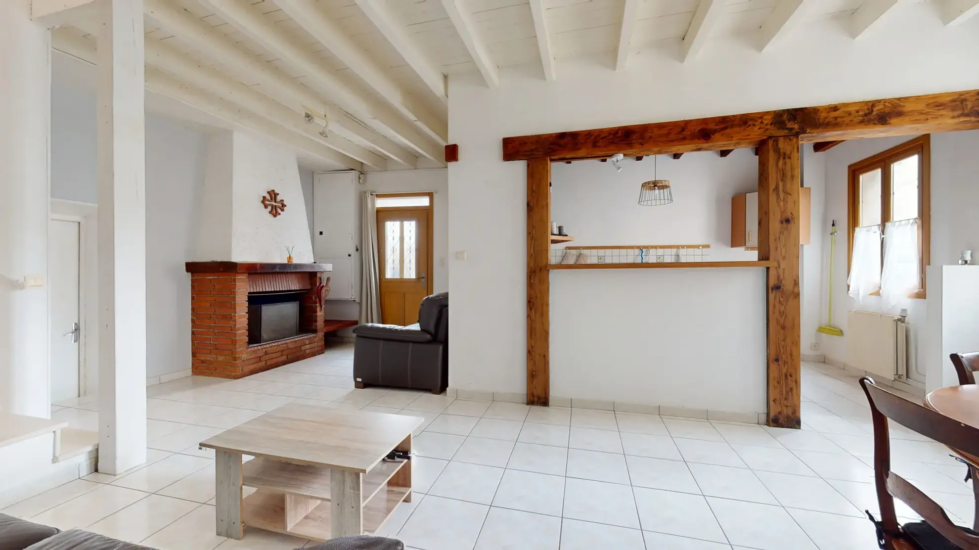 Maison de village à Venerque avec 4 chambres, grand garage et patio - Opportunité à saisir