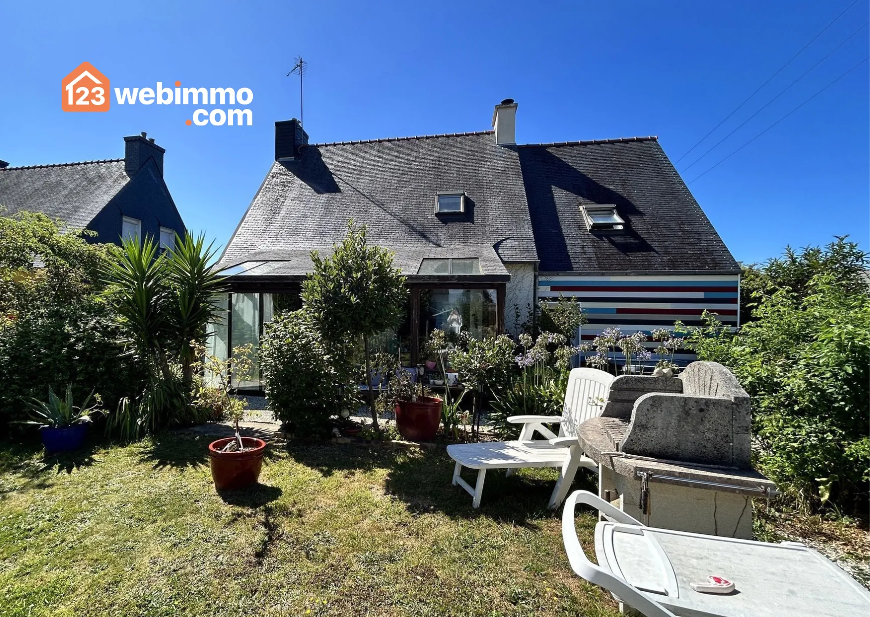 Maison spacieuse avec piscine à Ploumilliau, 145 m², 4 chambres