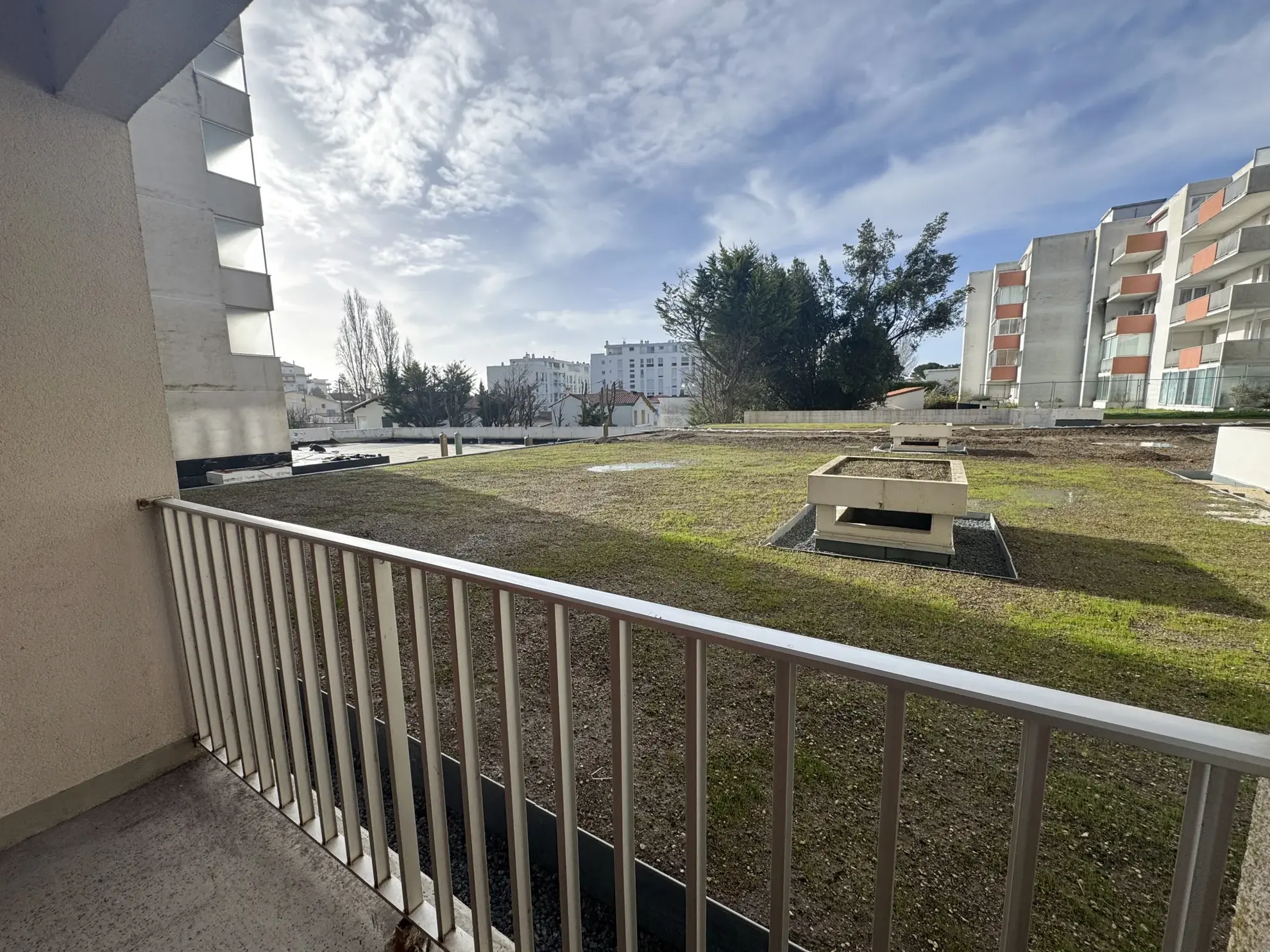 Appartement T2 à Royan avec parking, cave et proche des commodités