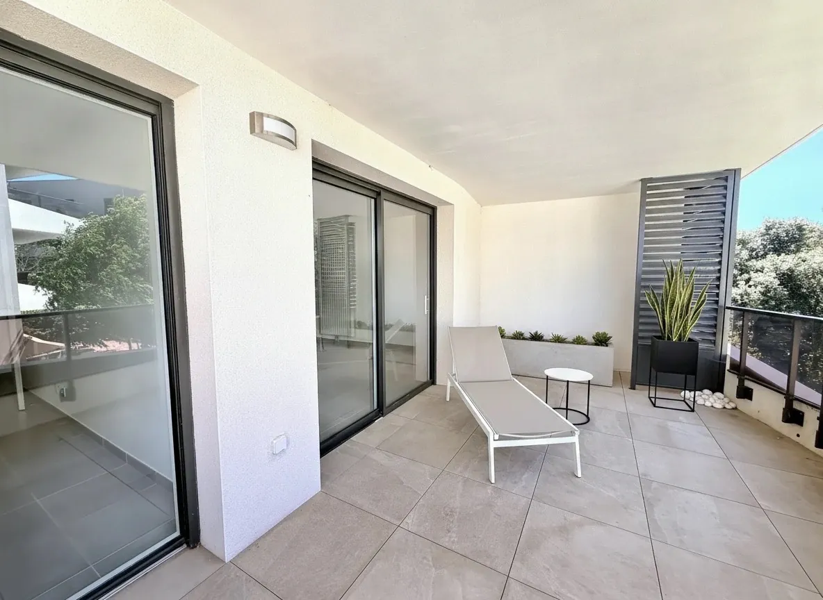 Appartement de standing avec terrasse et parking à Baillargues