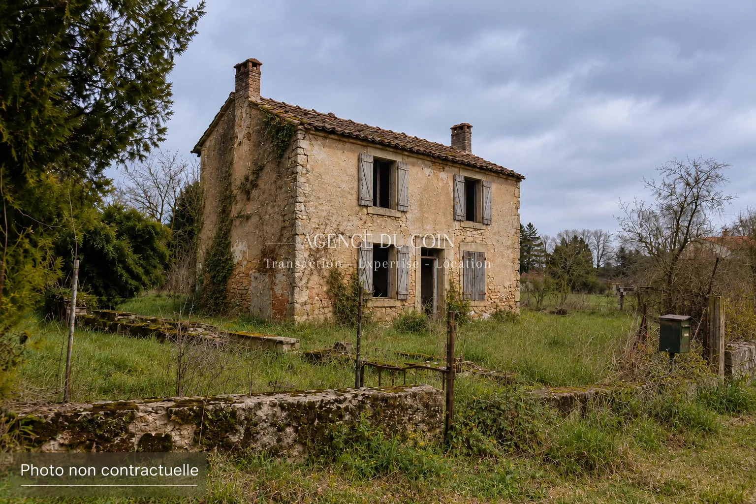 Maison à rénover de 130m² à Draguignan avec grand terrain de 1000m²