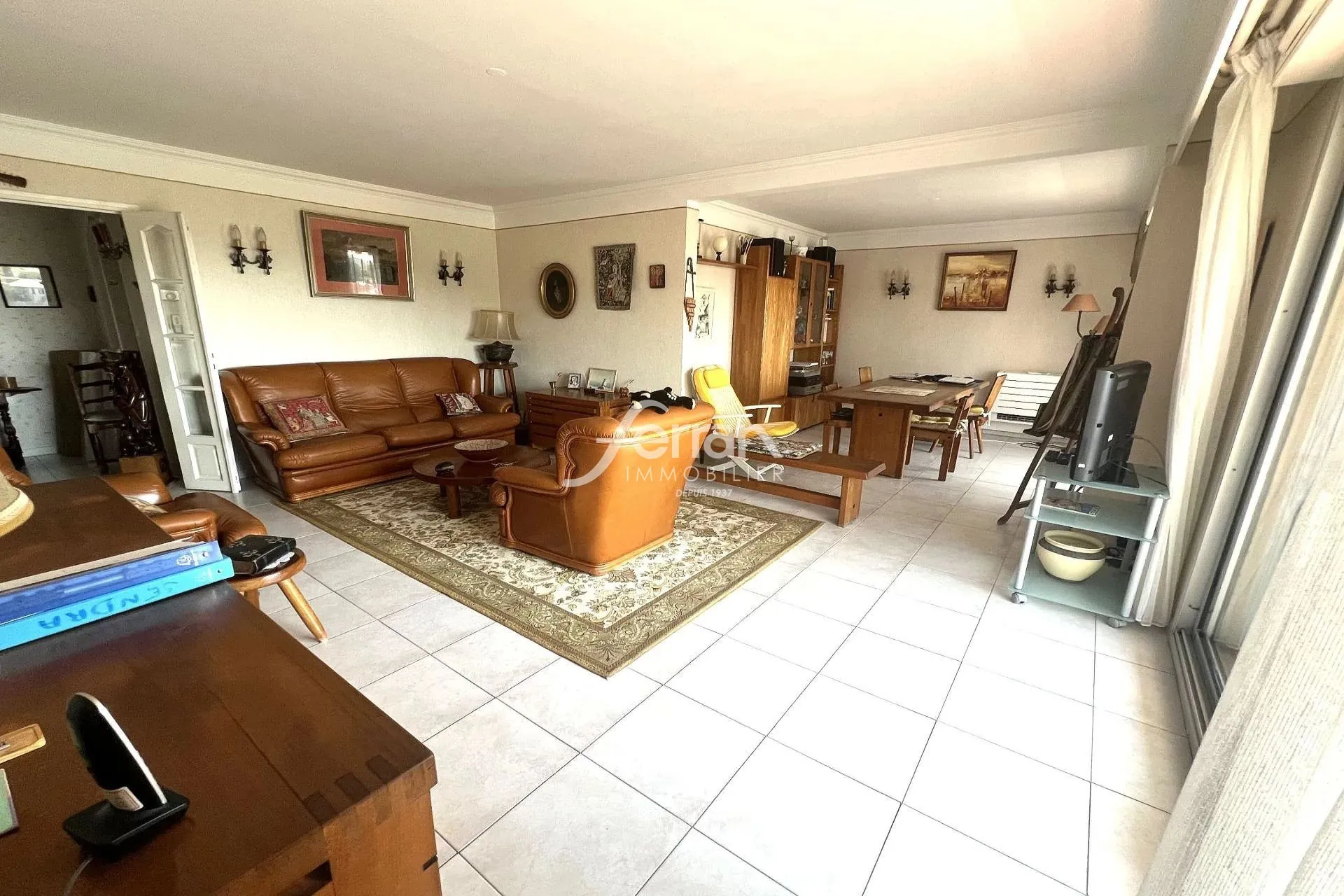 Spacieux appartement T4 avec terrasses et parking à Draguignan