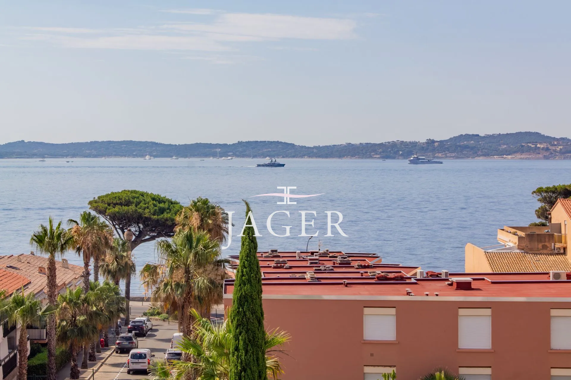 Studio avec vue mer à Sainte-Maxime – Emplacement idéal et terrasse