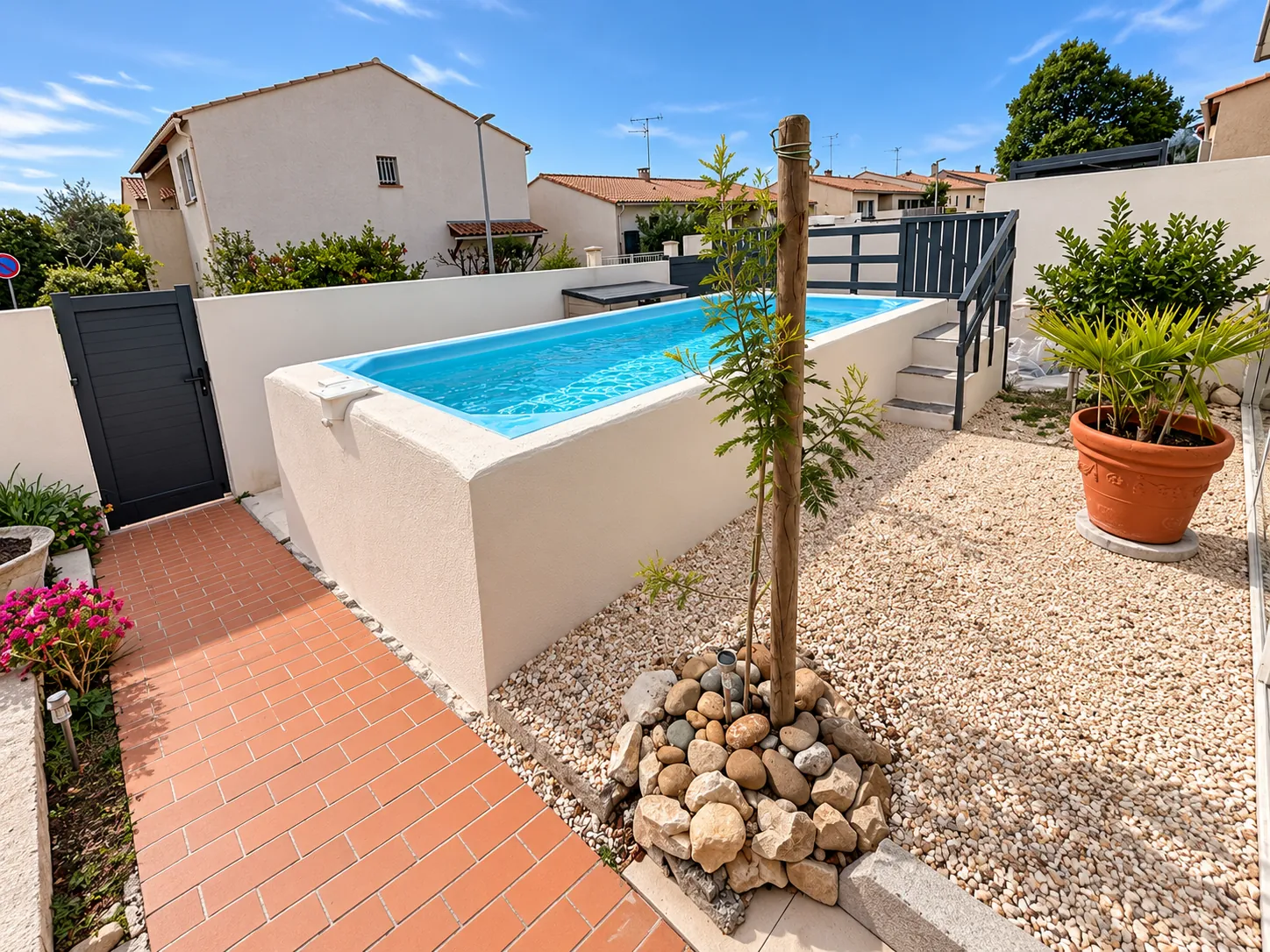 Maison de plain-pied avec piscine à Nîmes Saint-Césaire - 92 m²